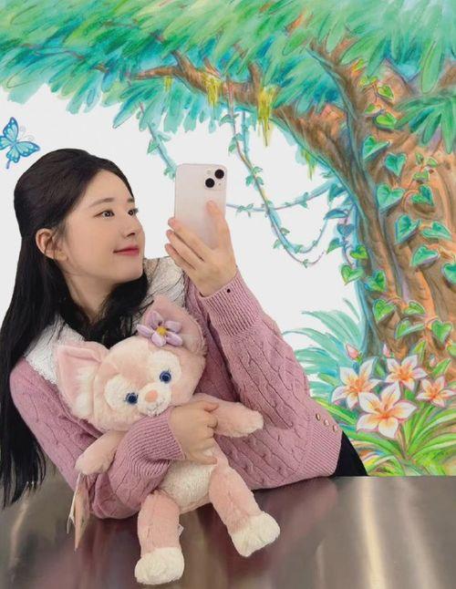 娱乐吃瓜酱玲娜贝儿,娱乐吃瓜酱中的璀璨明星 第1张 娱乐吃瓜酱玲娜贝儿,娱乐吃瓜酱中的璀璨明星 第1张